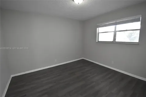 6080 NW 44th Street Lauderhill FL 33319
