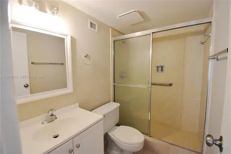 6080 NW 44th Street Lauderhill FL 33319