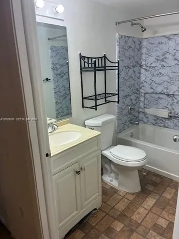7075 NW 186th Street Hialeah FL 33015