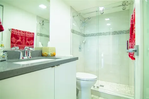 2500 NE 135th Street North Miami FL 33181