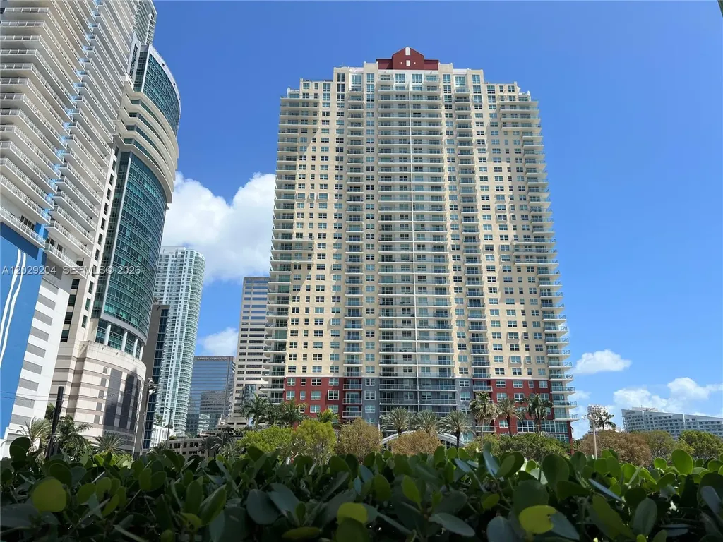 1155 Brickell Bay Drive Miami FL 33131