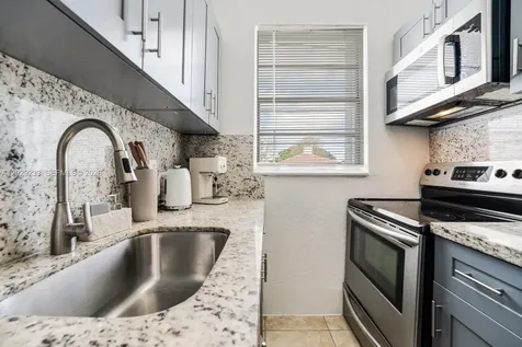 301 SW 10th Avenue Miami FL 33130