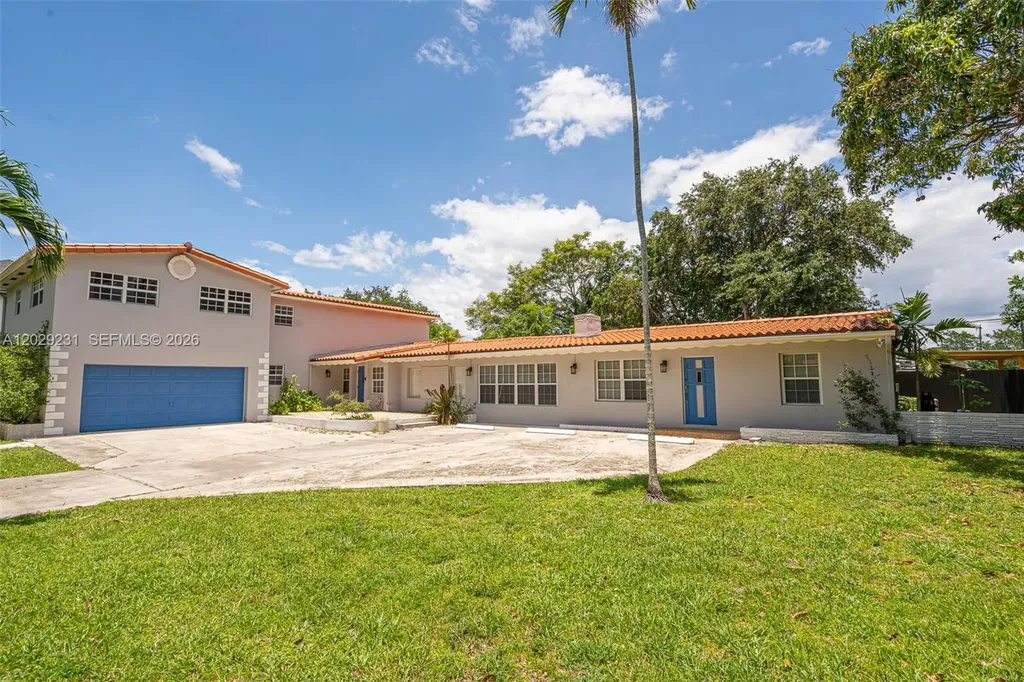 5613 Pierce Street Hollywood FL 33021