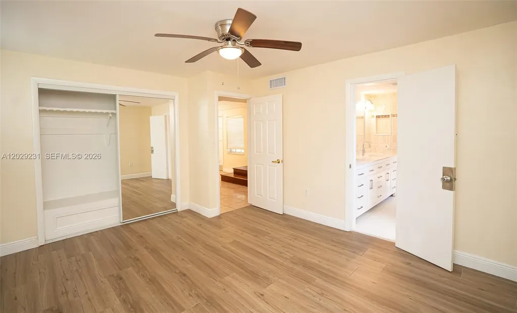 5613 Pierce Street Hollywood FL 33021