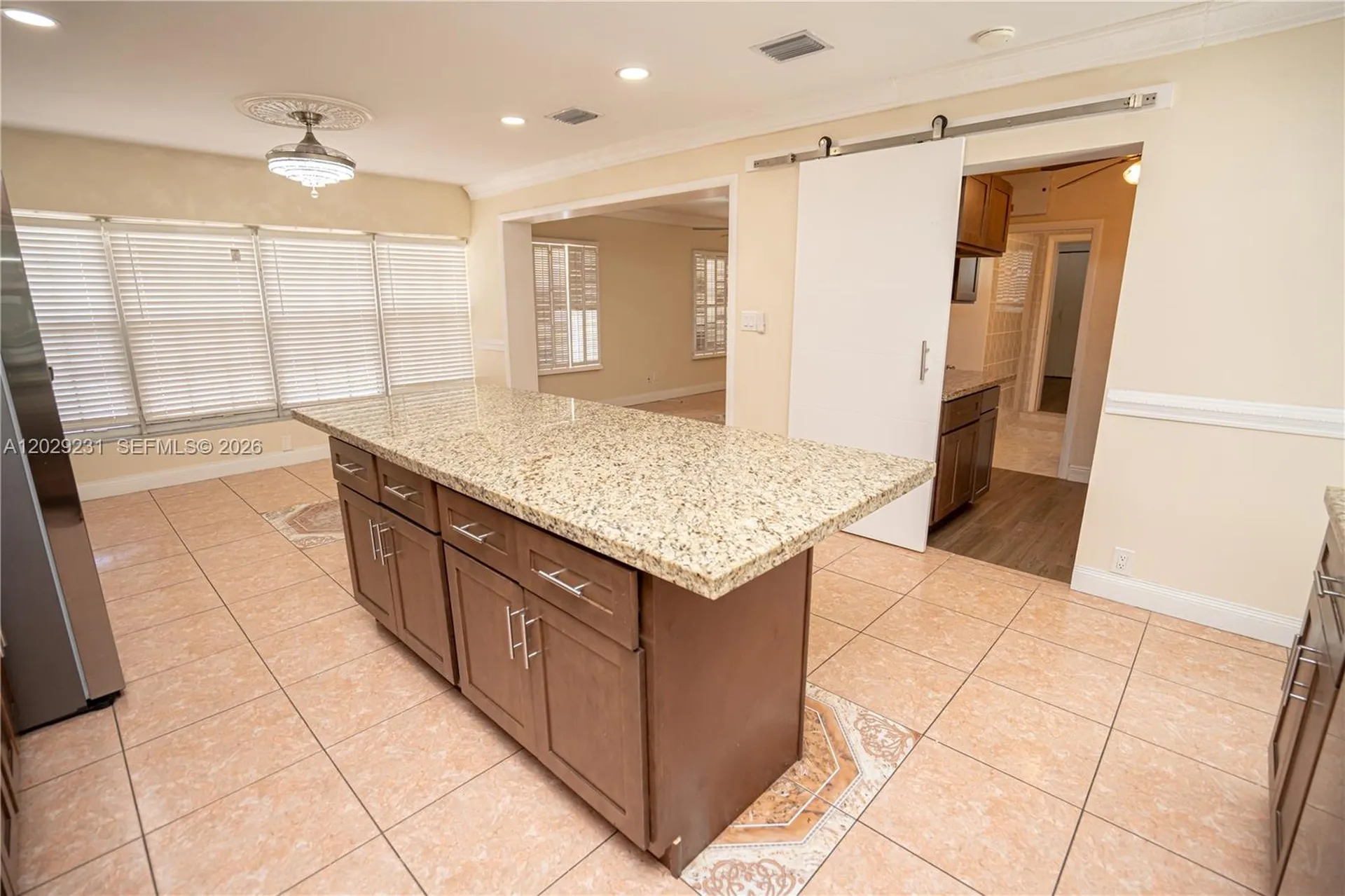 5613 Pierce Street Hollywood FL 33021