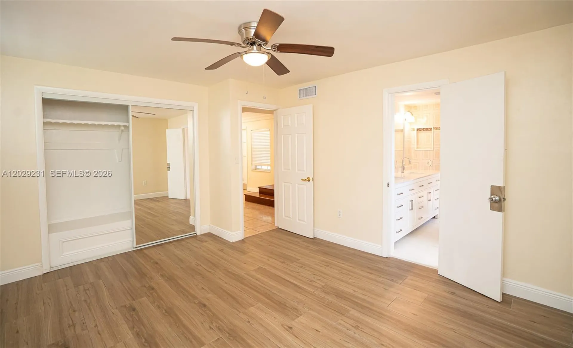 5613 Pierce Street Hollywood FL 33021
