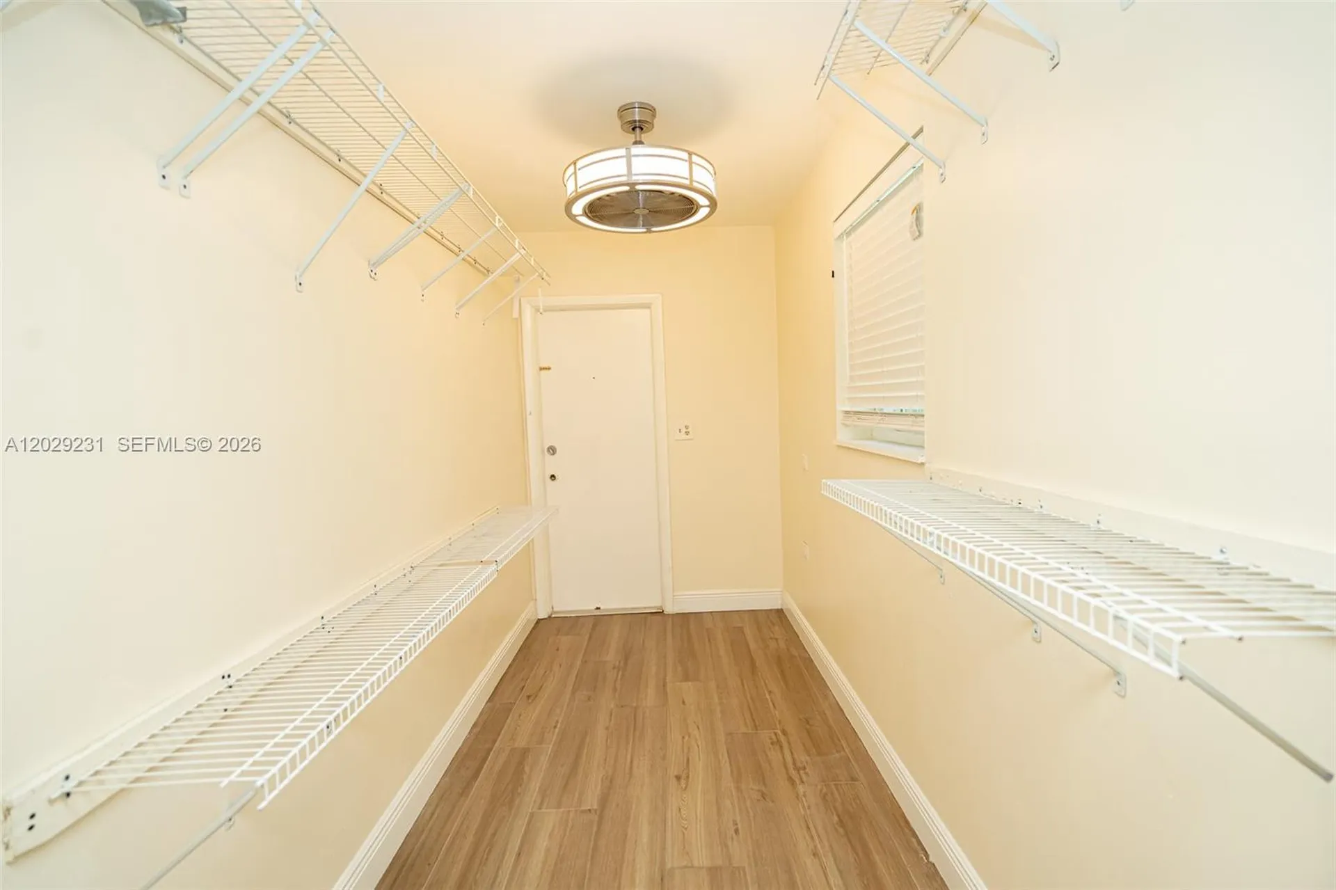 5613 Pierce Street Hollywood FL 33021