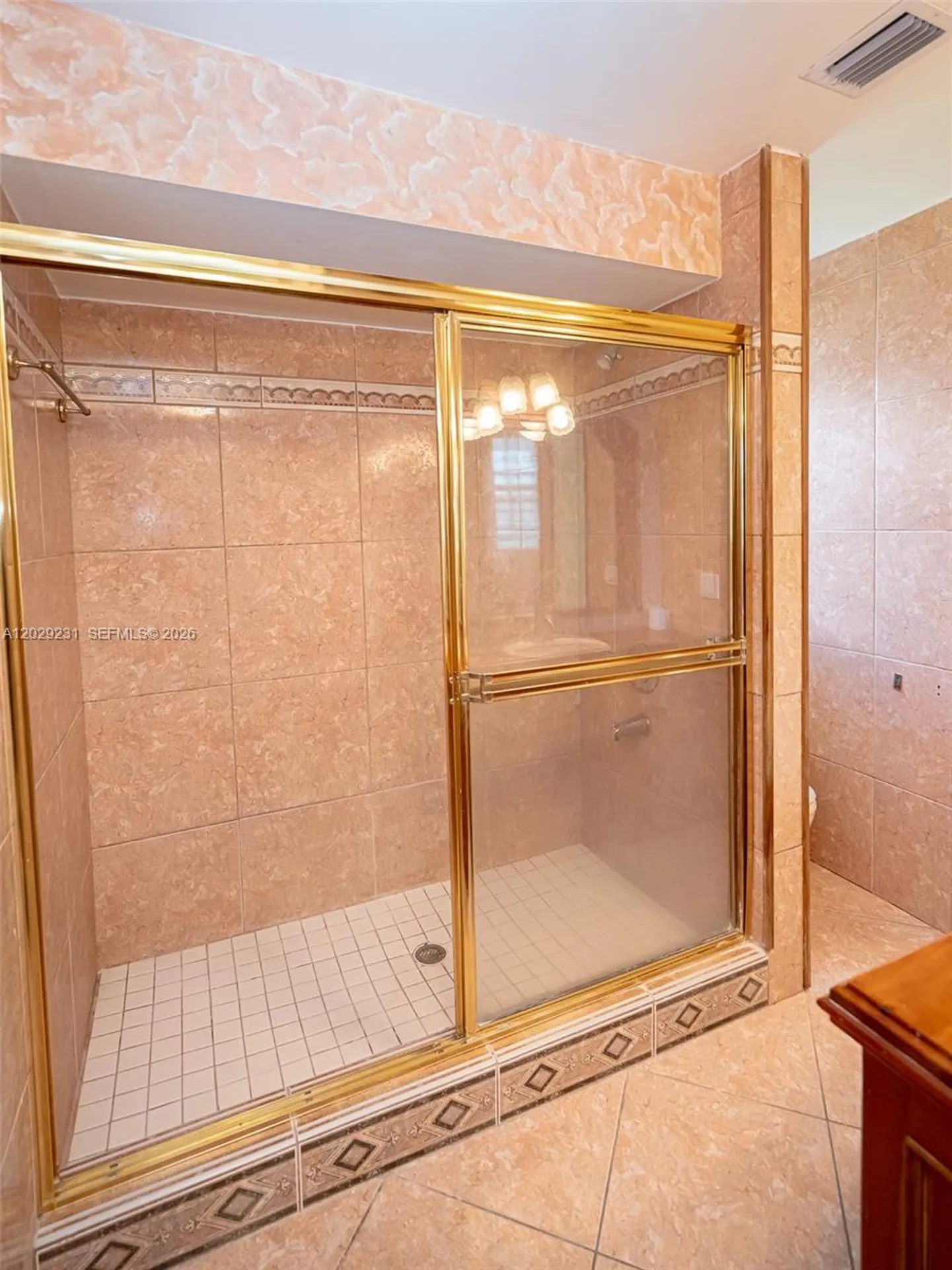 5613 Pierce Street Hollywood FL 33021