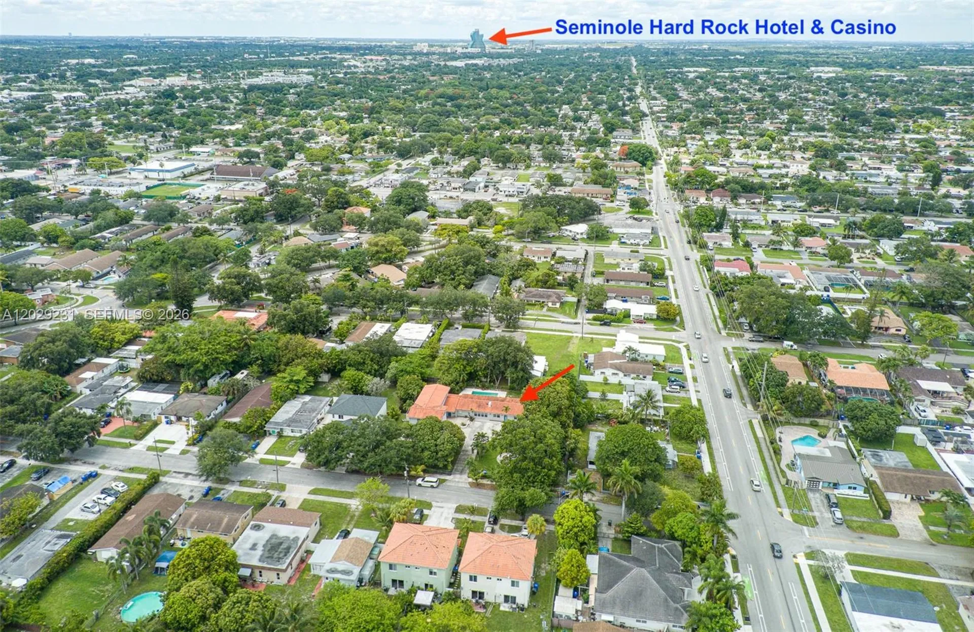 5613 Pierce Street Hollywood FL 33021