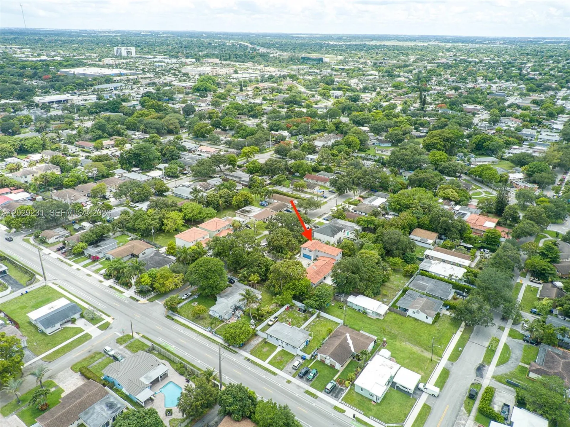 5613 Pierce Street Hollywood FL 33021