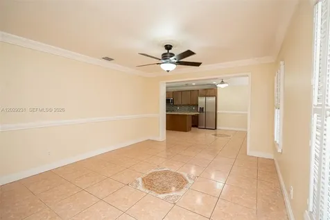 5613 Pierce Street Hollywood FL 33021