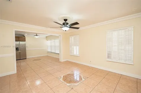 5613 Pierce Street Hollywood FL 33021