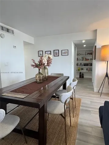 2000 NE 135th Street North Miami FL 33181