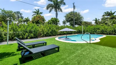 1116 N 31st Avenue Hollywood FL 33021