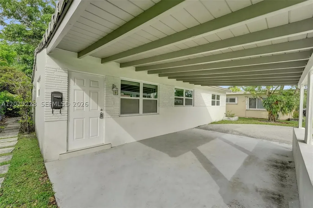 1423 Garfield Street Hollywood FL 33020