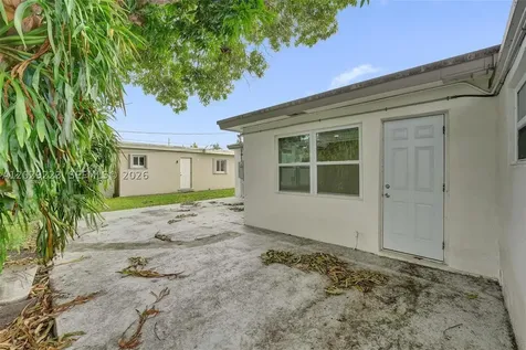 1423 Garfield Street Hollywood FL 33020