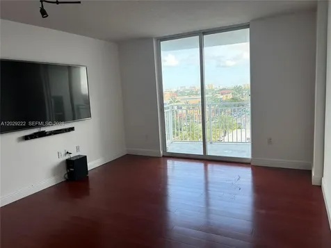 60 NW 37th Avenue Miami FL 33125