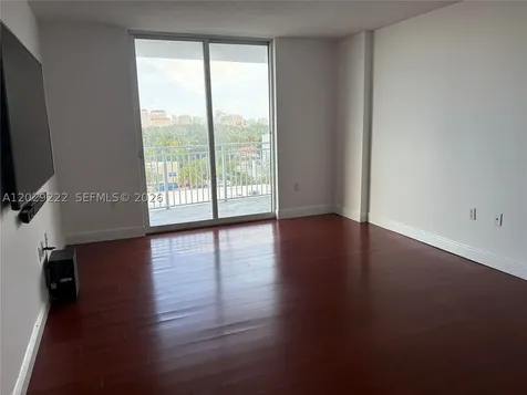60 NW 37th Avenue Miami FL 33125