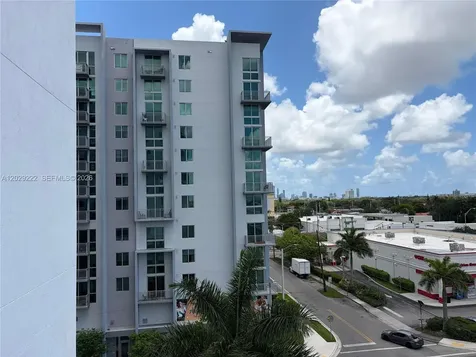 60 NW 37th Avenue Miami FL 33125