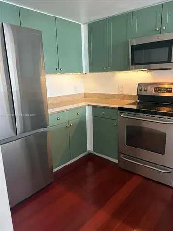 60 NW 37th Avenue Miami FL 33125