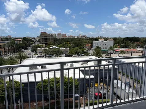 60 NW 37th Avenue Miami FL 33125