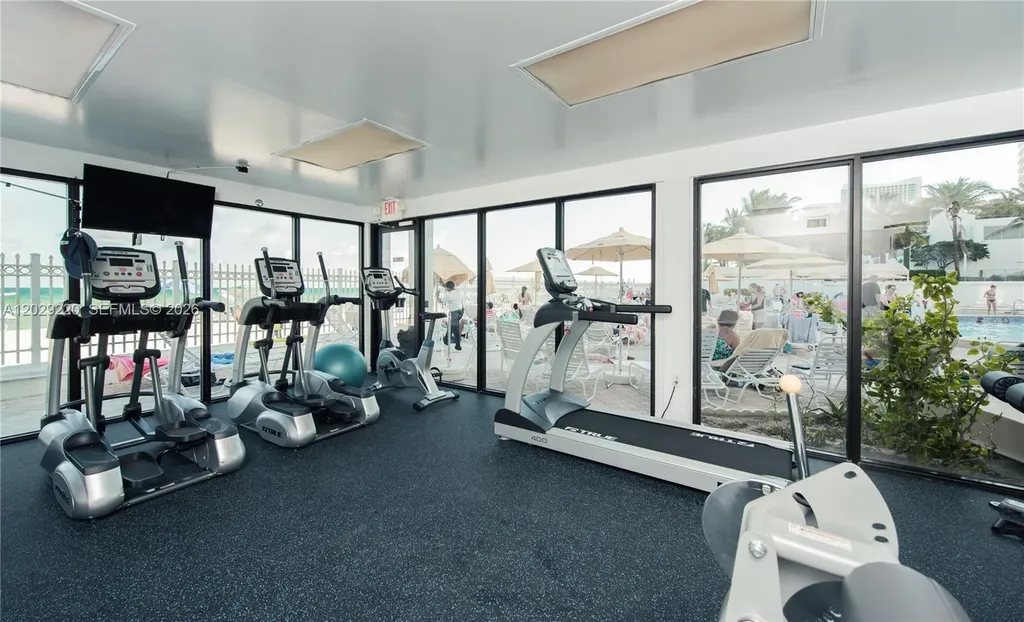 3505 S Ocean Drive Hollywood FL 33019