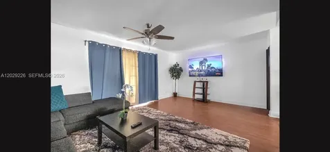 9427 NW 42nd Street Sunrise FL 33351