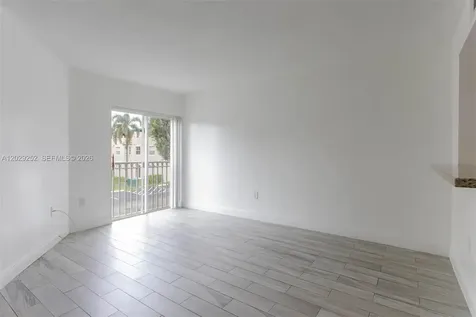 8580 NW 6th Lane Miami FL 33126