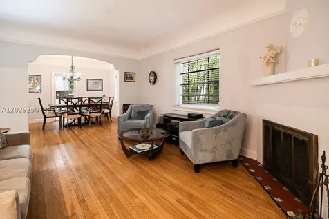 732 Majorca Avenue Coral Gables FL 33134