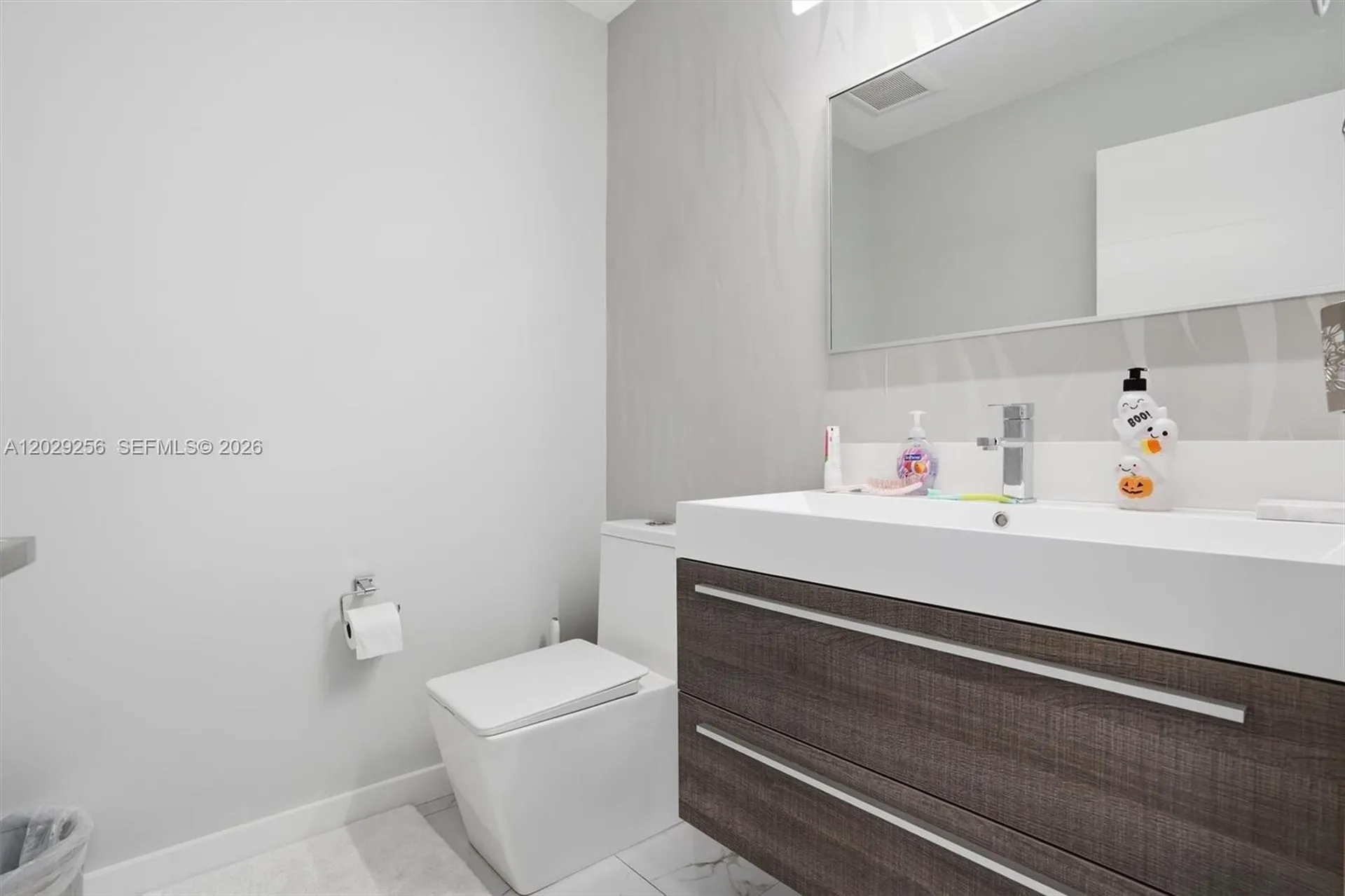 1417 NE 17th Street Fort Lauderdale FL 33305