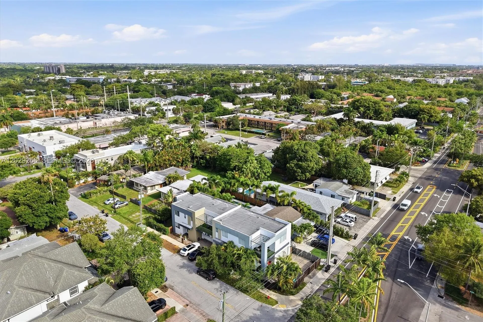 1417 NE 17th Street Fort Lauderdale FL 33305