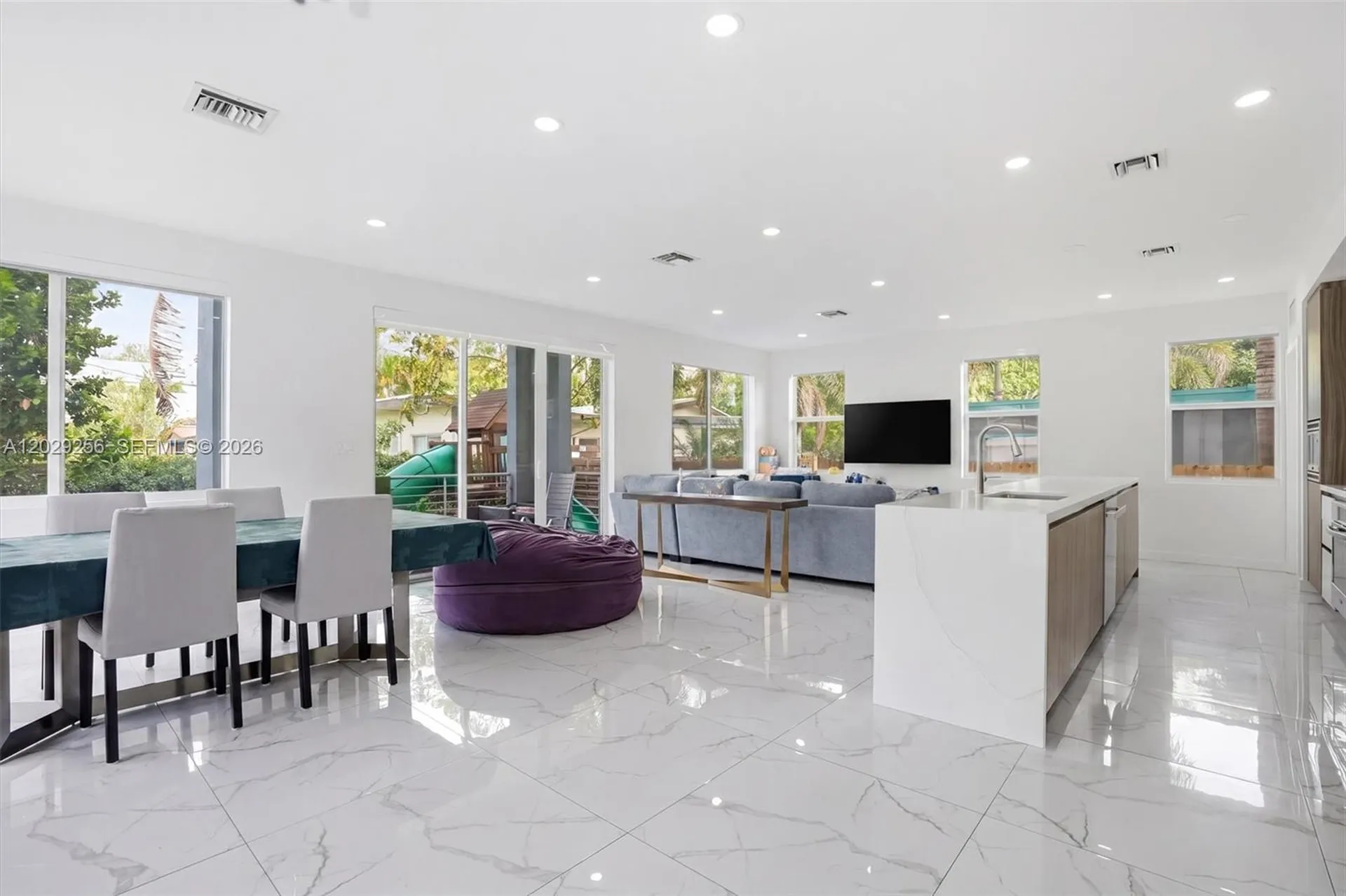 1417 NE 17th Street Fort Lauderdale FL 33305
