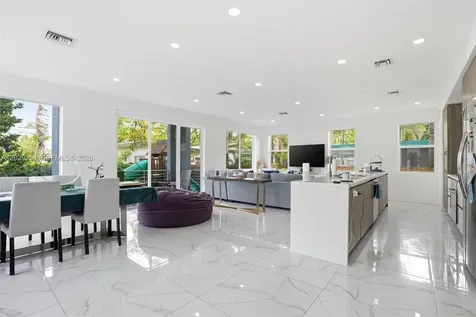 1417 NE 17th Street Fort Lauderdale FL 33305
