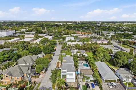 1417 NE 17th Street Fort Lauderdale FL 33305