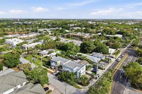 1417 NE 17th Street Fort Lauderdale FL 33305