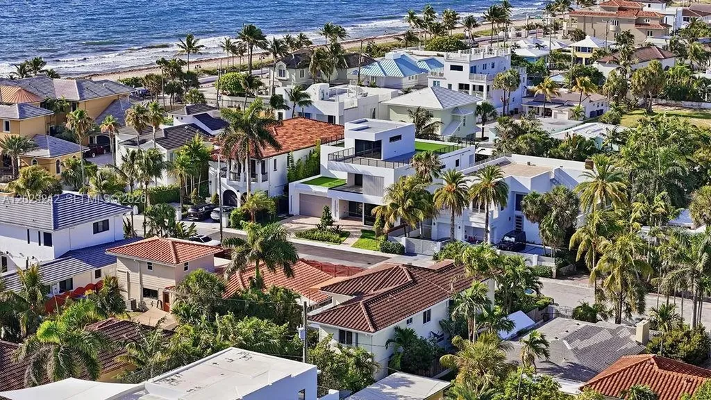 3318 NE 16th Place Fort Lauderdale FL 33305