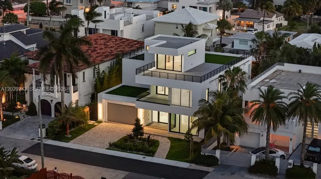 3318 NE 16th Place Fort Lauderdale FL 33305