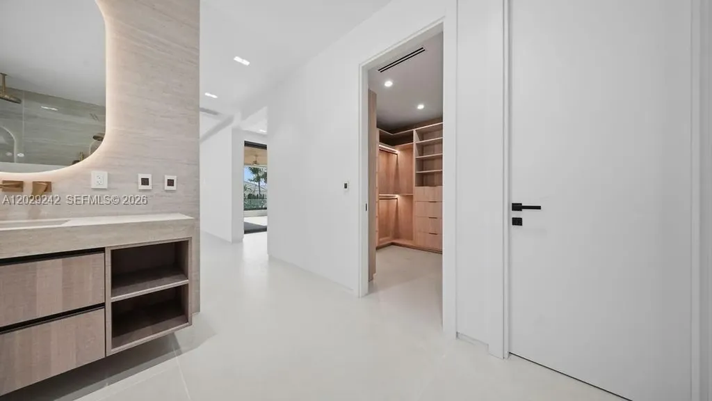 3318 NE 16th Place Fort Lauderdale FL 33305