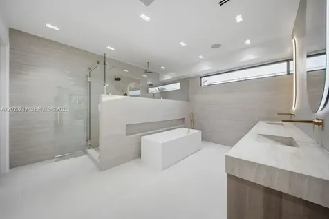 3318 NE 16th Place Fort Lauderdale FL 33305