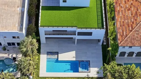 3318 NE 16th Place Fort Lauderdale FL 33305