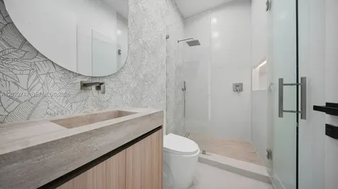 3318 NE 16th Place Fort Lauderdale FL 33305