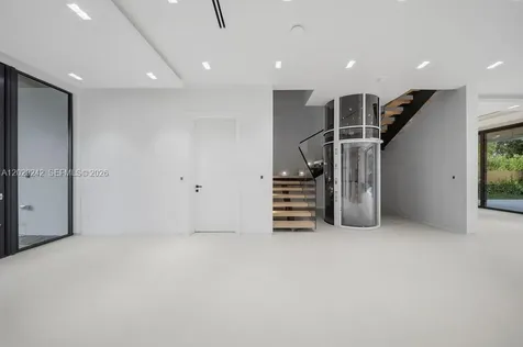 3318 NE 16th Place Fort Lauderdale FL 33305