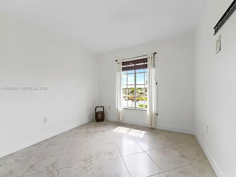 5020 NW 79th Avenue Doral FL 33166