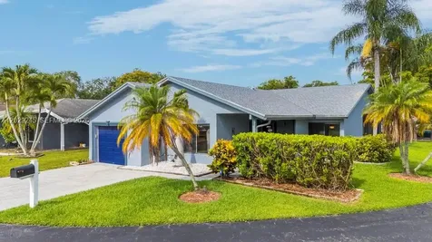 971 NW 89th Avenue Plantation FL 33324