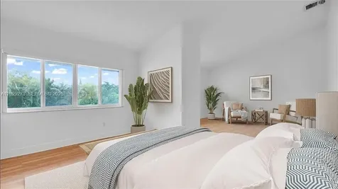 2000 S Bayshore Drive Miami FL 33133
