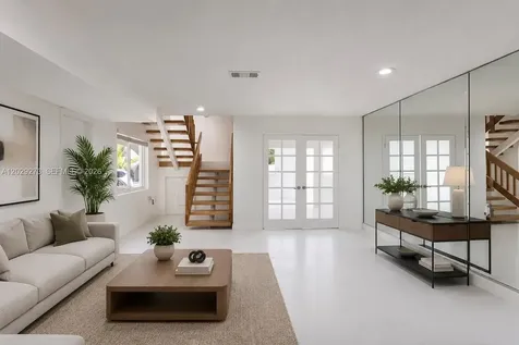 2000 S Bayshore Drive Miami FL 33133