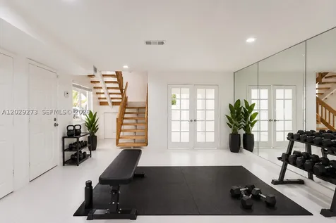 2000 S Bayshore Drive Miami FL 33133