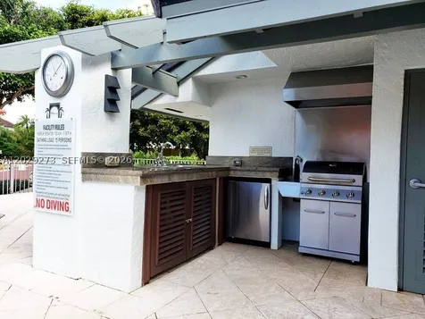 2000 S Bayshore Drive Miami FL 33133