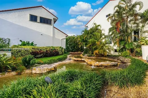2000 S Bayshore Drive Miami FL 33133