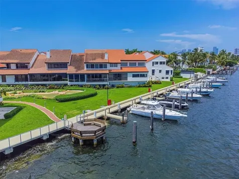 2000 S Bayshore Drive Miami FL 33133